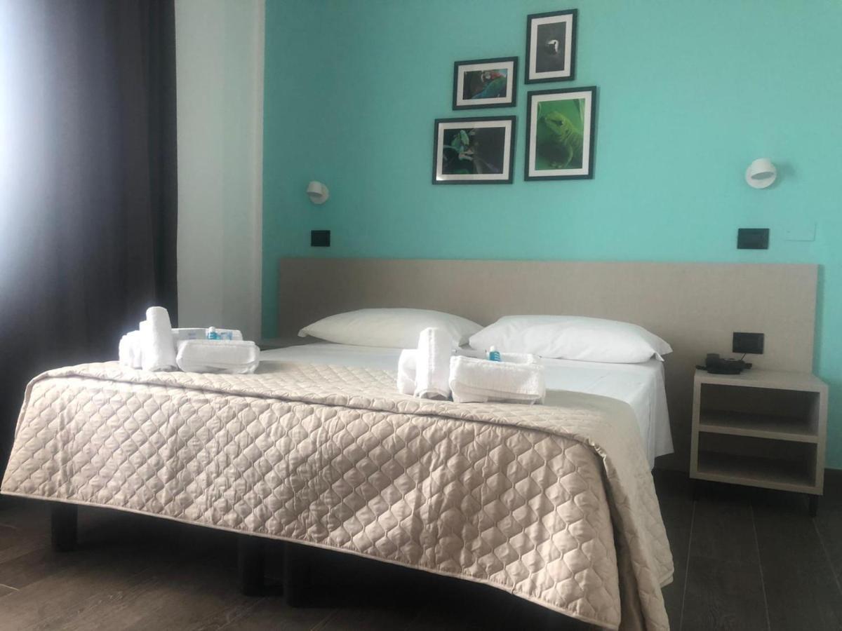 Hotel Palazzo Caveja Rimini Ngoại thất bức ảnh