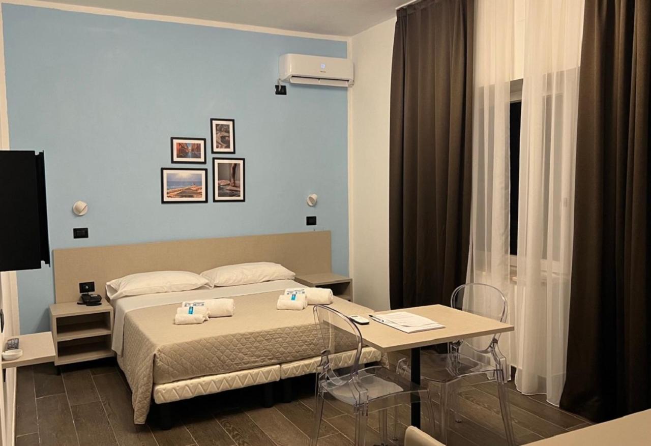 Hotel Palazzo Caveja Rimini Ngoại thất bức ảnh