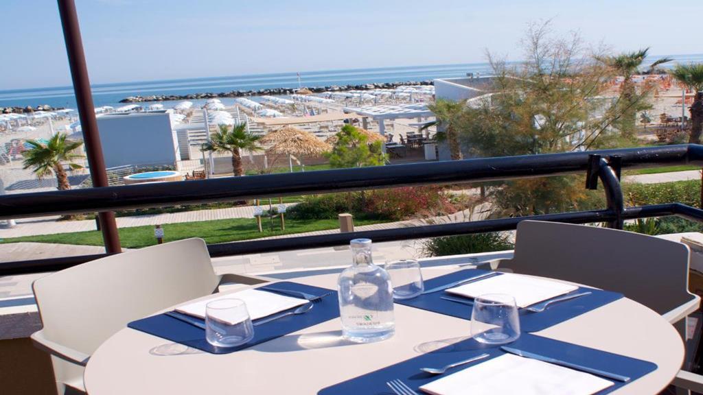 Hotel Palazzo Caveja Rimini Ngoại thất bức ảnh